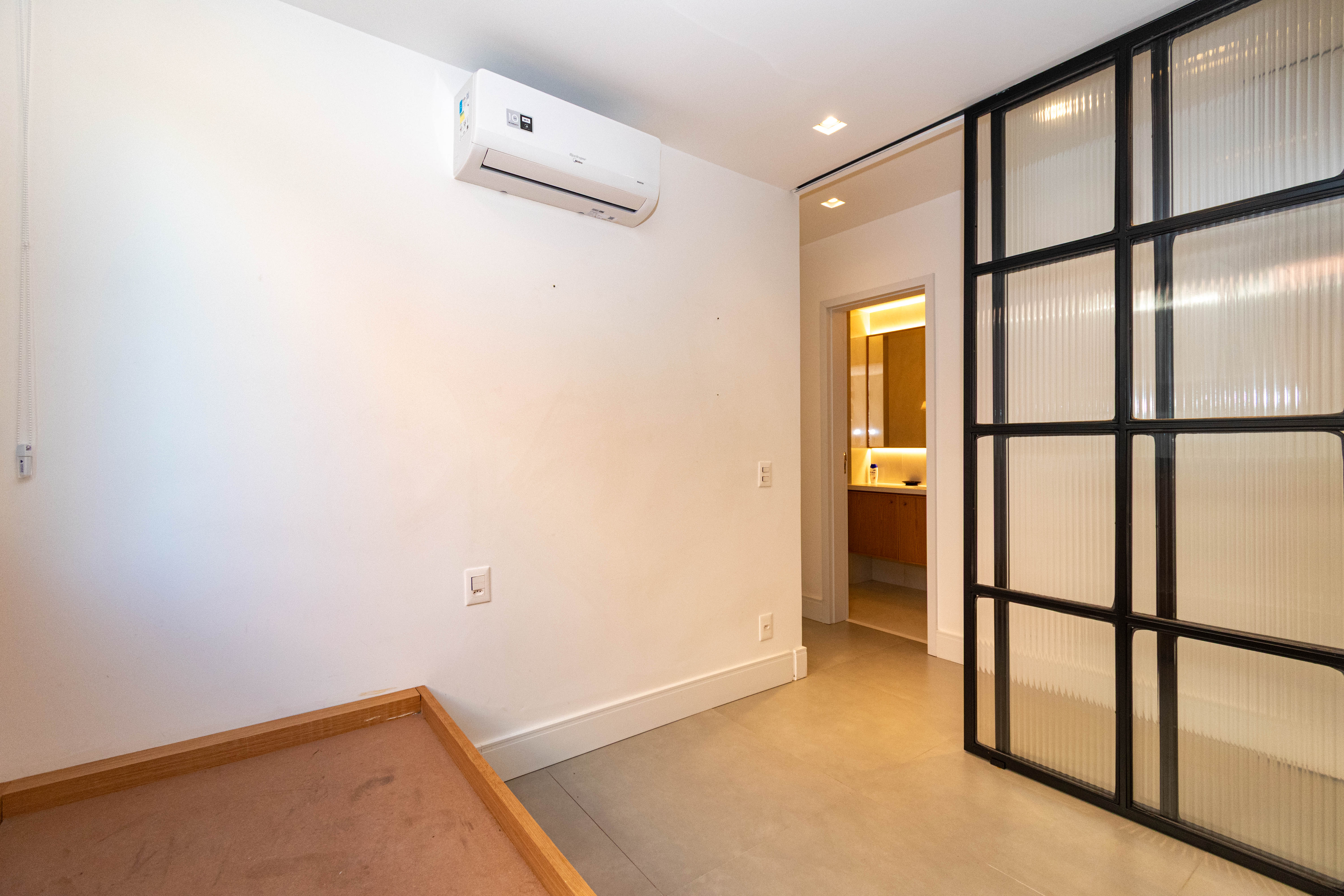 Apartamento em Prédio Novo com Projeto Arquitetônico - Jardim Oceânico - imagem 37