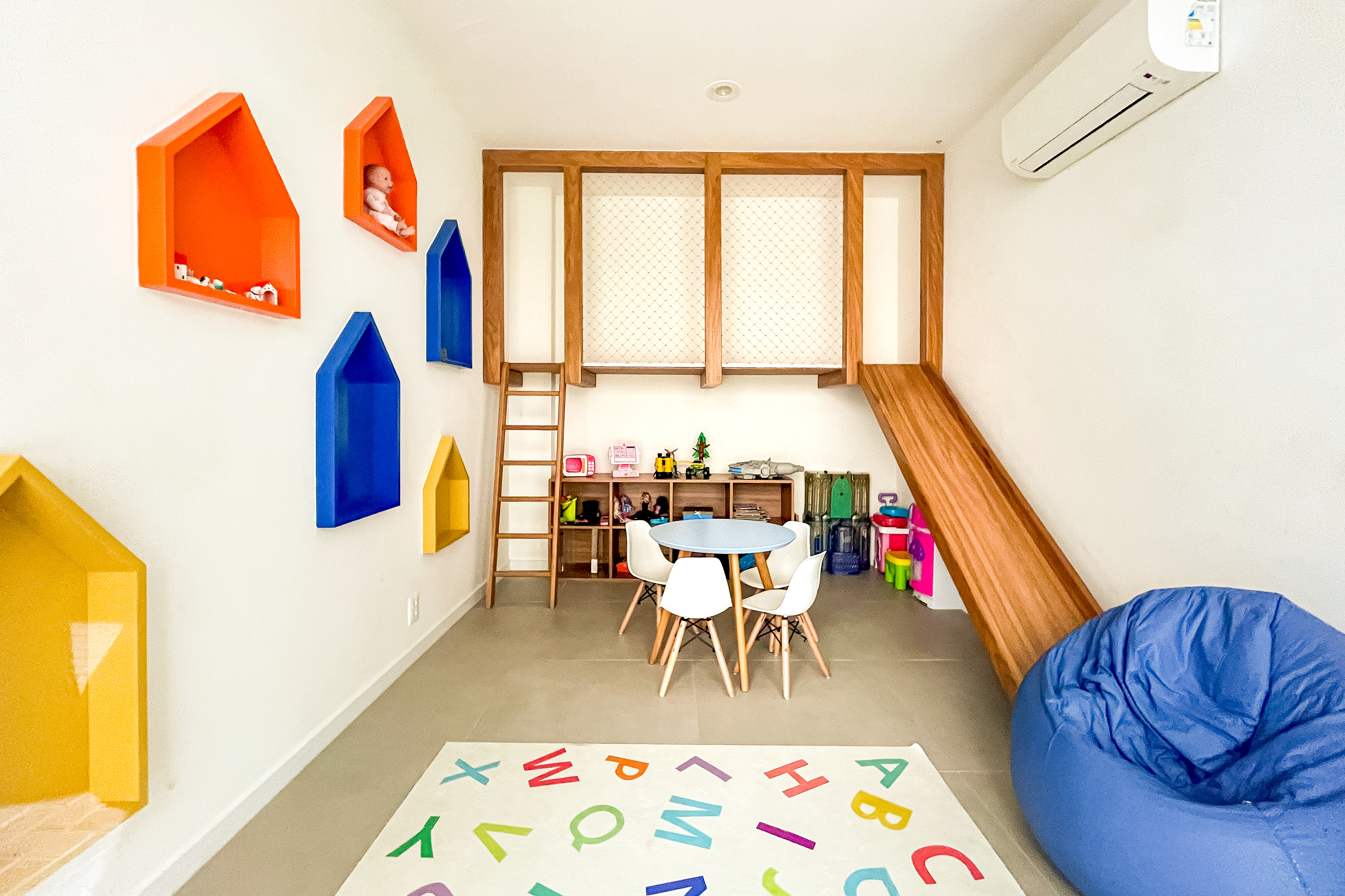 Apartamento em Prédio Novo com Projeto Arquitetônico - Jardim Oceânico - imagem 92