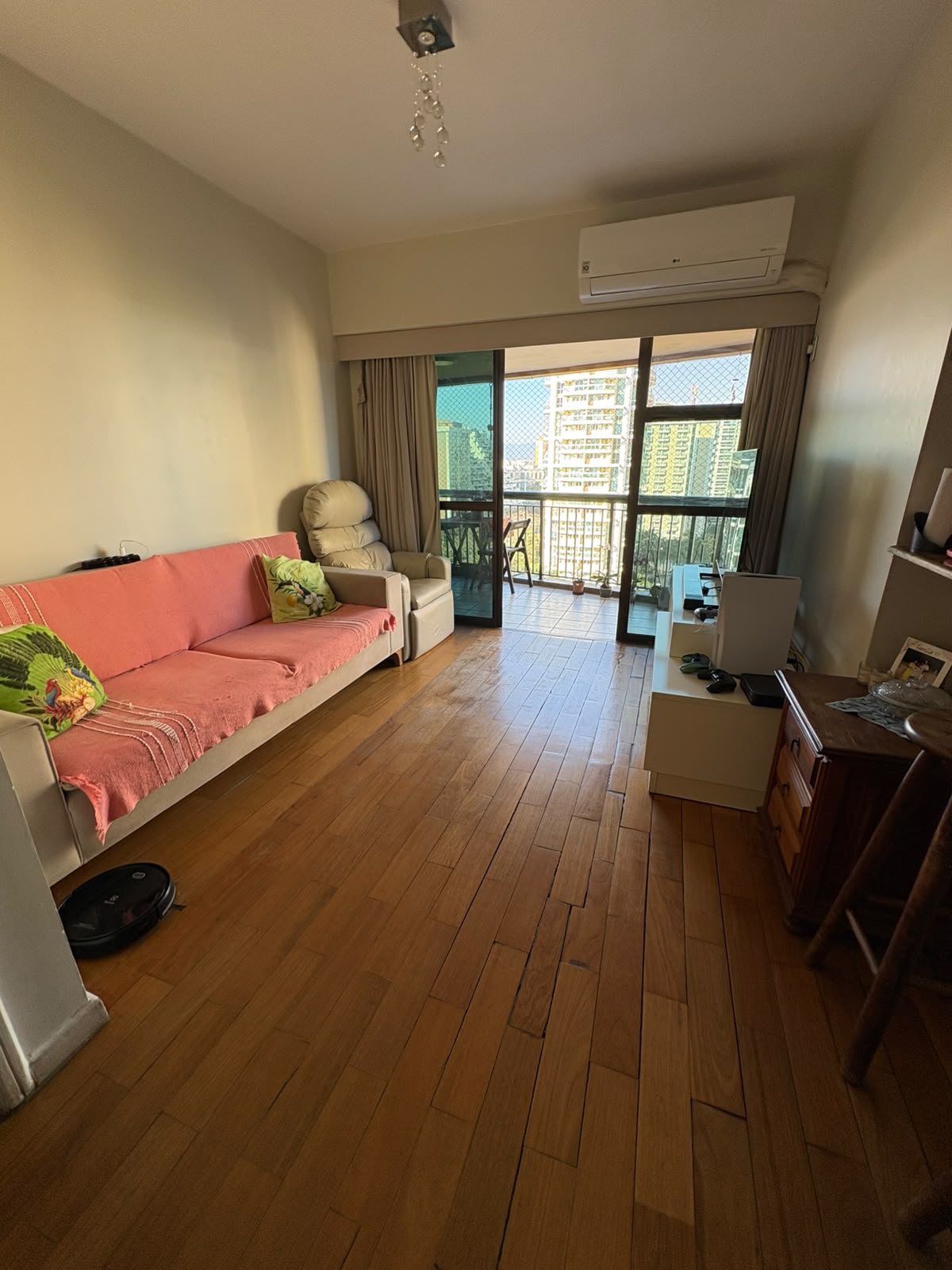 Apartamento com 2 Quartos Para Locação na Barra da Tijuca - Rio de Janeiro - imagem 3