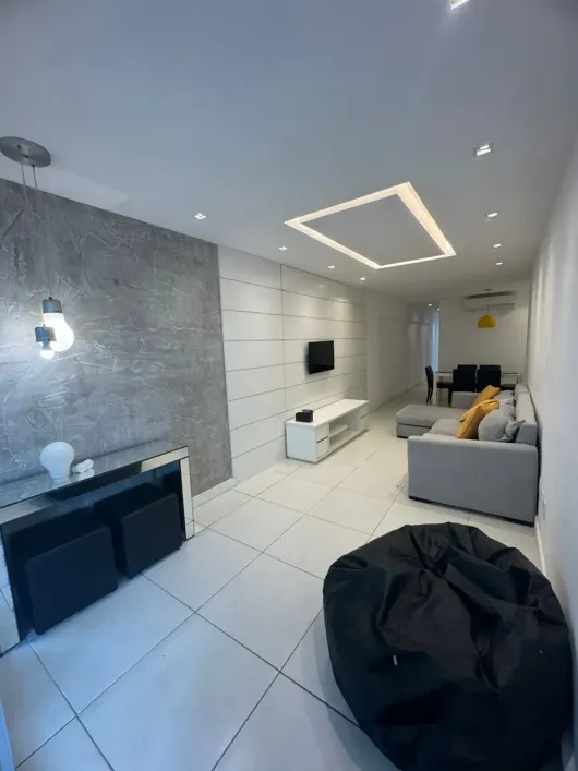 Apartamento em prédio com piscina - Rio de Janeiro - RJ - imagem 2