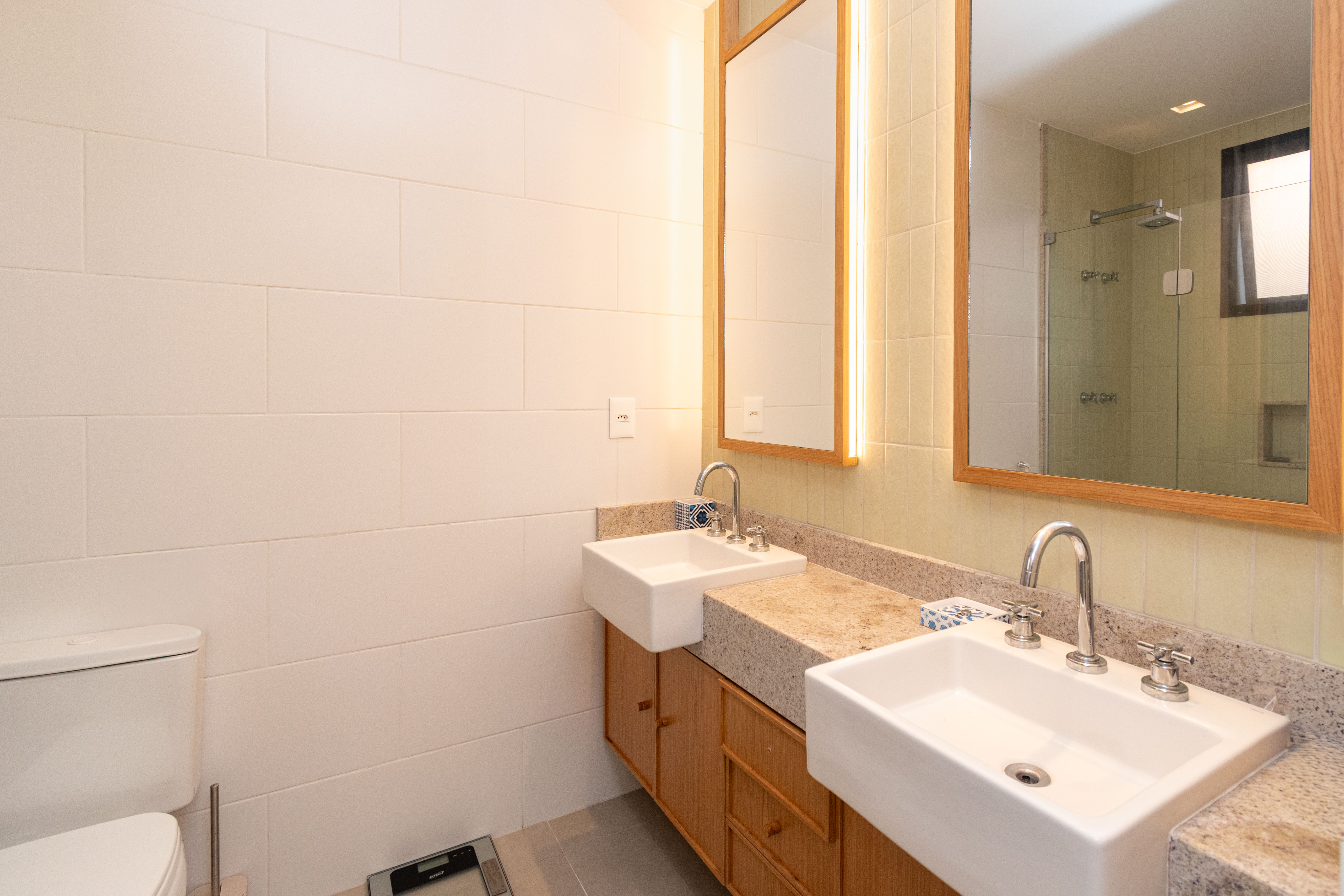 Apartamento em Prédio Novo com Projeto Arquitetônico - Jardim Oceânico - imagem 43