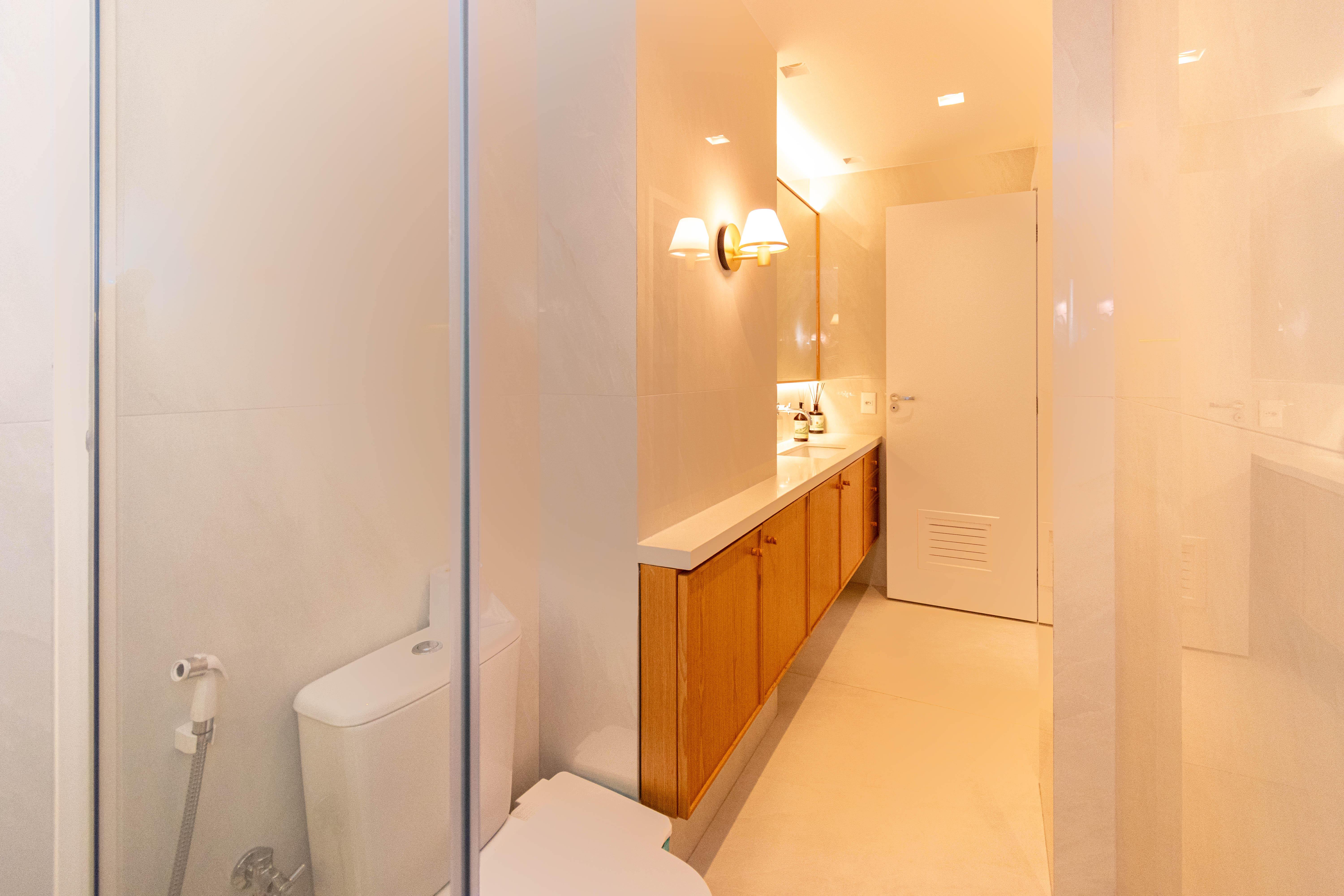 Apartamento em Prédio Novo com Projeto Arquitetônico - Jardim Oceânico - imagem 64