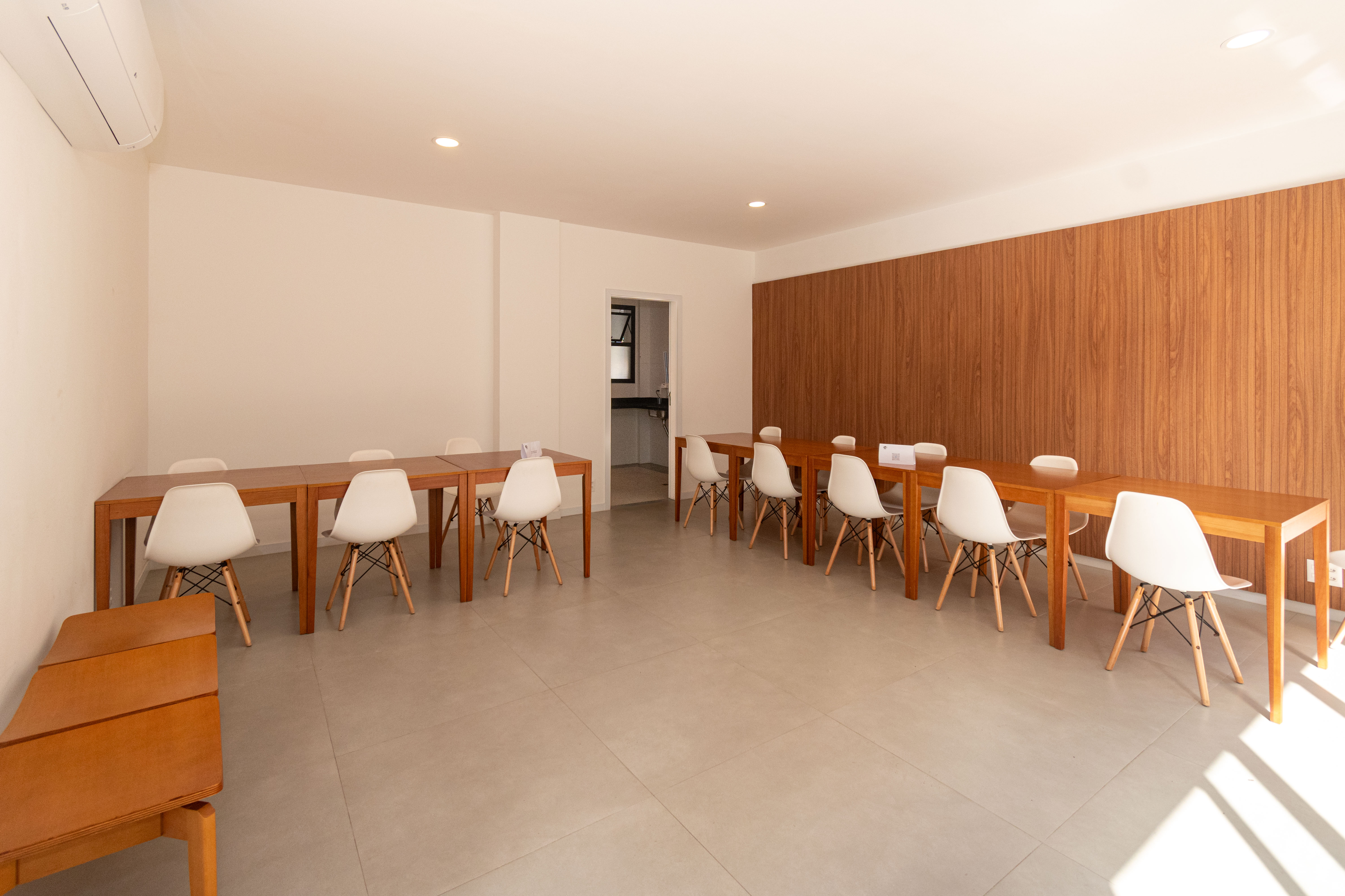 Apartamento em Prédio Novo com Projeto Arquitetônico - Jardim Oceânico - imagem 87