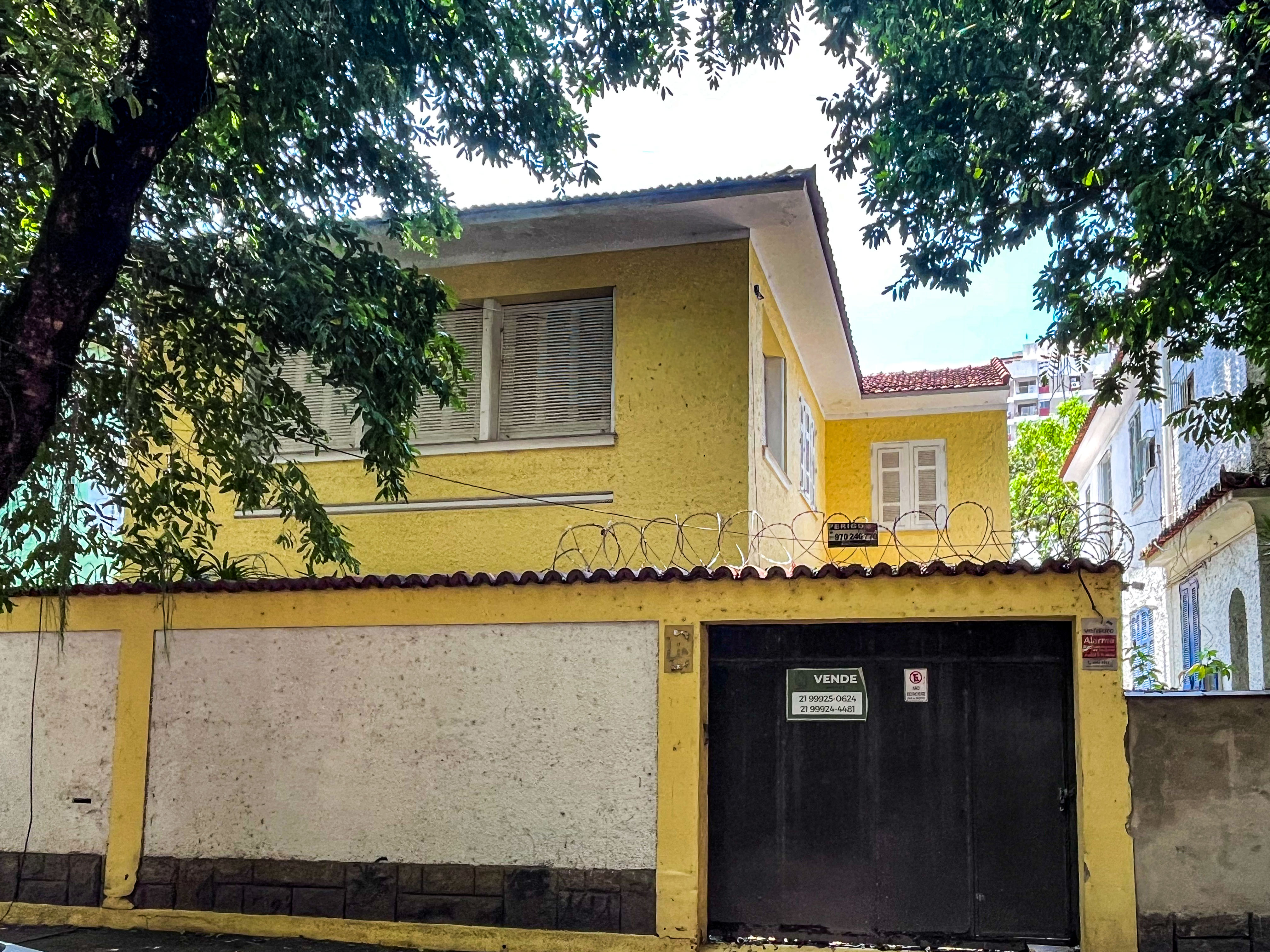 Casarão à Venda em Área Nobre de Botafogo